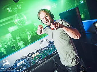 DJ HELL