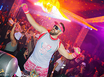 Polaroid - Die neue 90er & 2000er Party