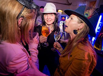 Hutball und Party 2023 - Eine Waterloo Produktion