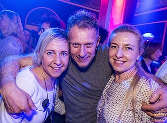 DIE GOSSE DRESDNER Ü30 PARTY
