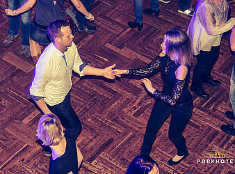 DIE GOSSE DRESDNER Ü30 PARTY