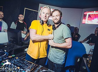 DJ HELL