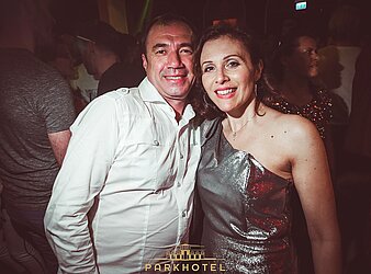 DIE GROSSE DRESDNER Ü30 PARTY