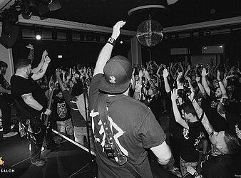 Konzert: Lionheart & Support