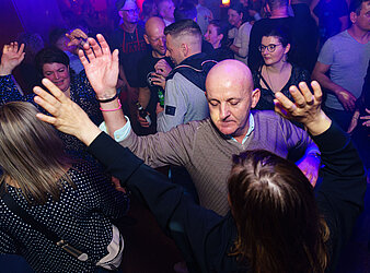 SPÄTSCHICHT - DIE AFTERWORK PARTY