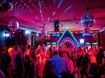 FILMBALL - EINE WATERLOO PRODUKTION