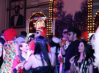 PICHMÄNNEL FASCHING EINE WATERLOO PRODUKTION
