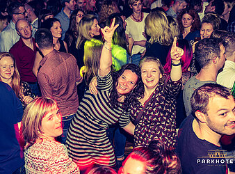 DIE GOSSE DRESDNER Ü30 PARTY