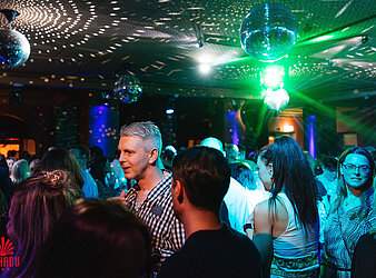 Spätschicht - Die Afterwork Party