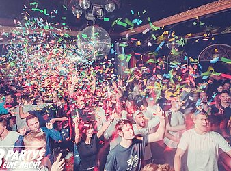 3 PARTYS 1 NACHT