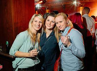 SPÄTSCHICHT - DIE AFTERWORK PARTY