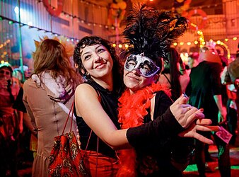 PICHMÄNNEL FASCHING EINE WATERLOO PRODUKTION
