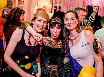 PICHMÄNNEL FASCHING EINE WATERLOO PRODUKTION