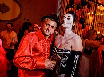 PICHMÄNNEL FASCHING EINE WATERLOO PRODUKTION