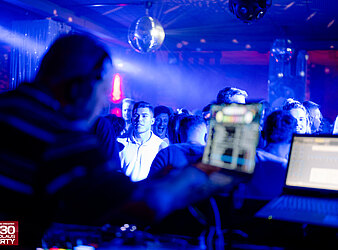 Die große Dresdner Ü30 Nikolausparty