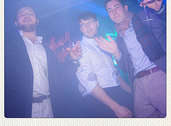 Polaroid - Die 90er & 2000er Party