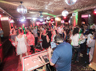 DIE GOSSE DRESDNER Ü30 PARTY