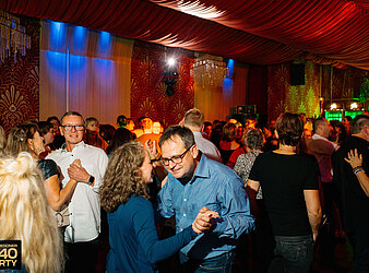 DIE DRESDNER Ü40 PARTY